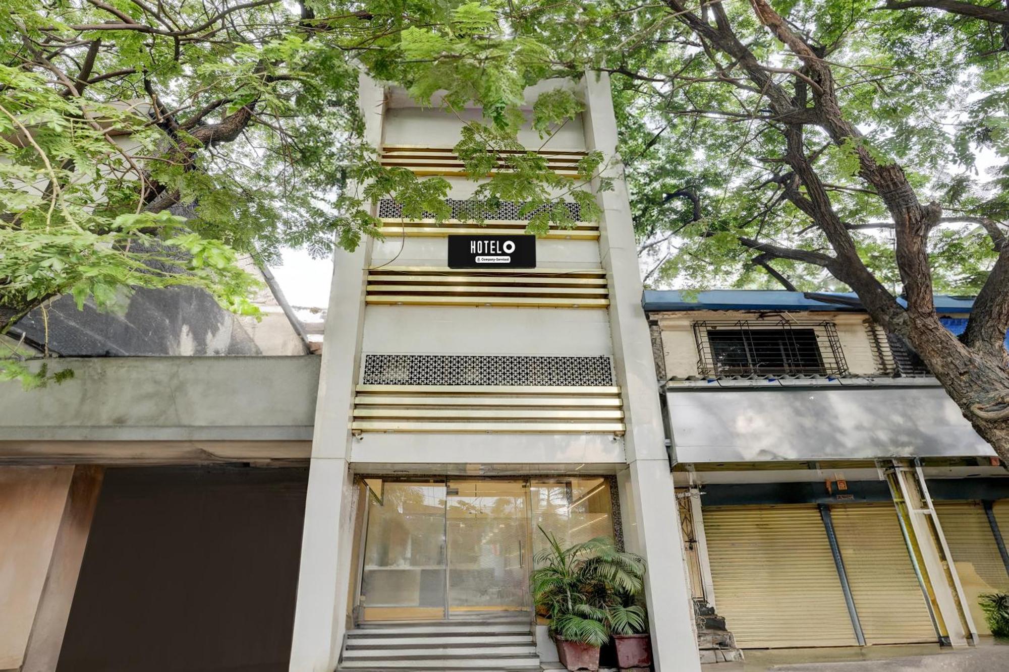 Hotel O Golden Star Mumbai Exterior foto